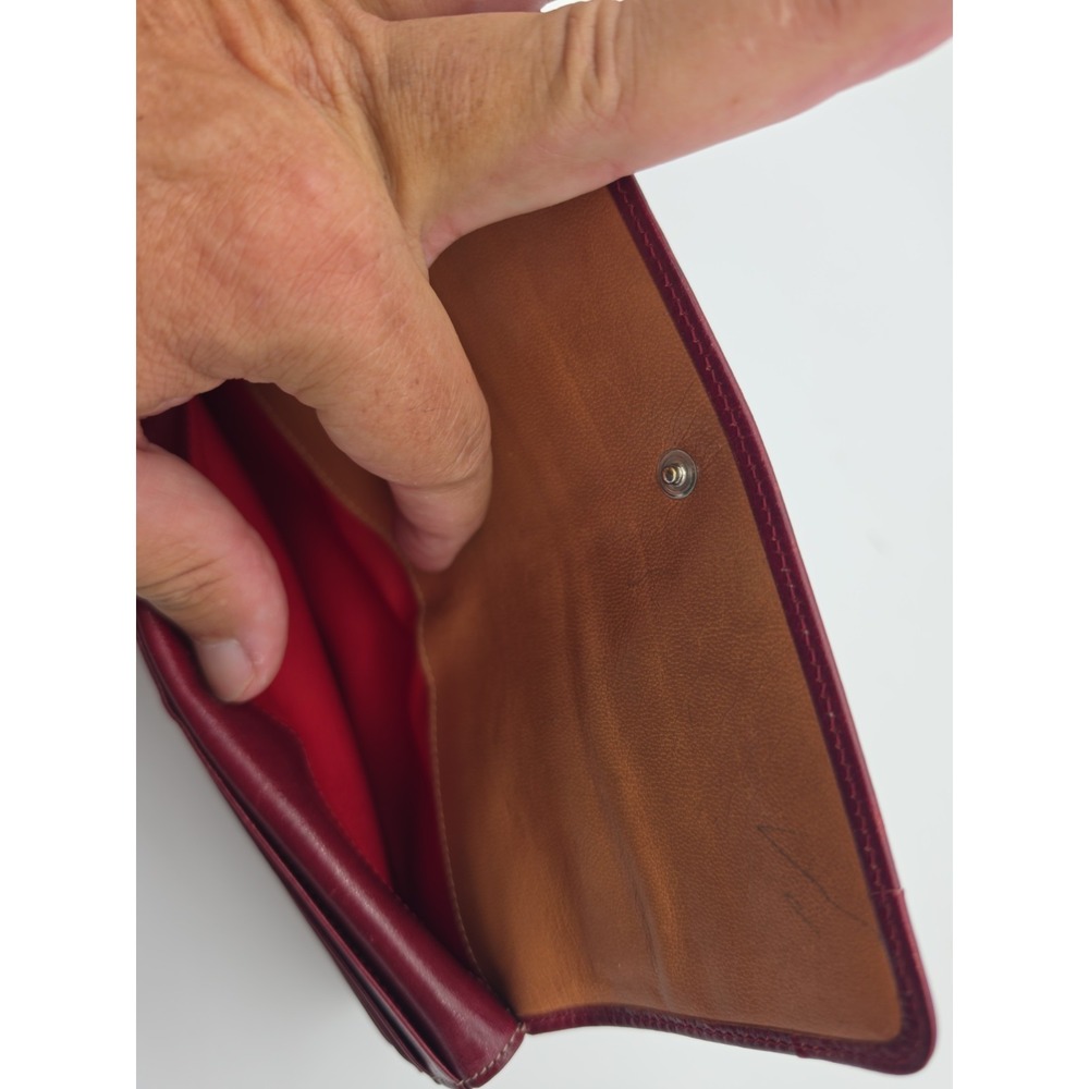 Tusk Leather Women's Wallet - Picture 8 of 10